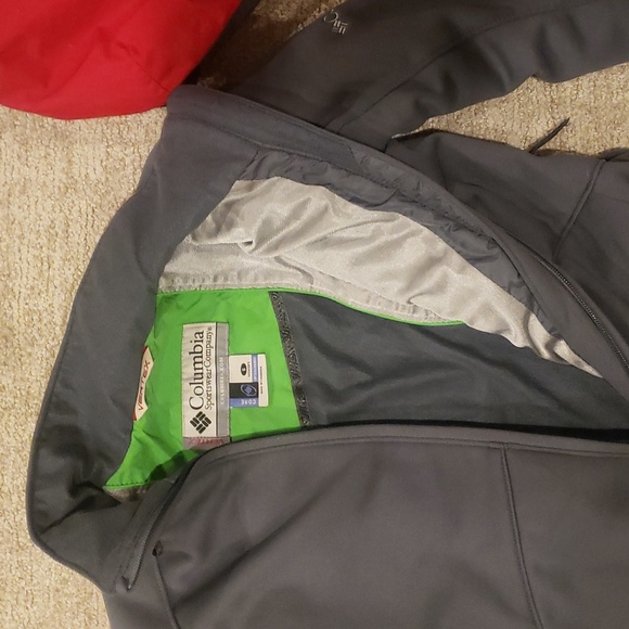 Two Columbia jackets - Picture 2 of 5